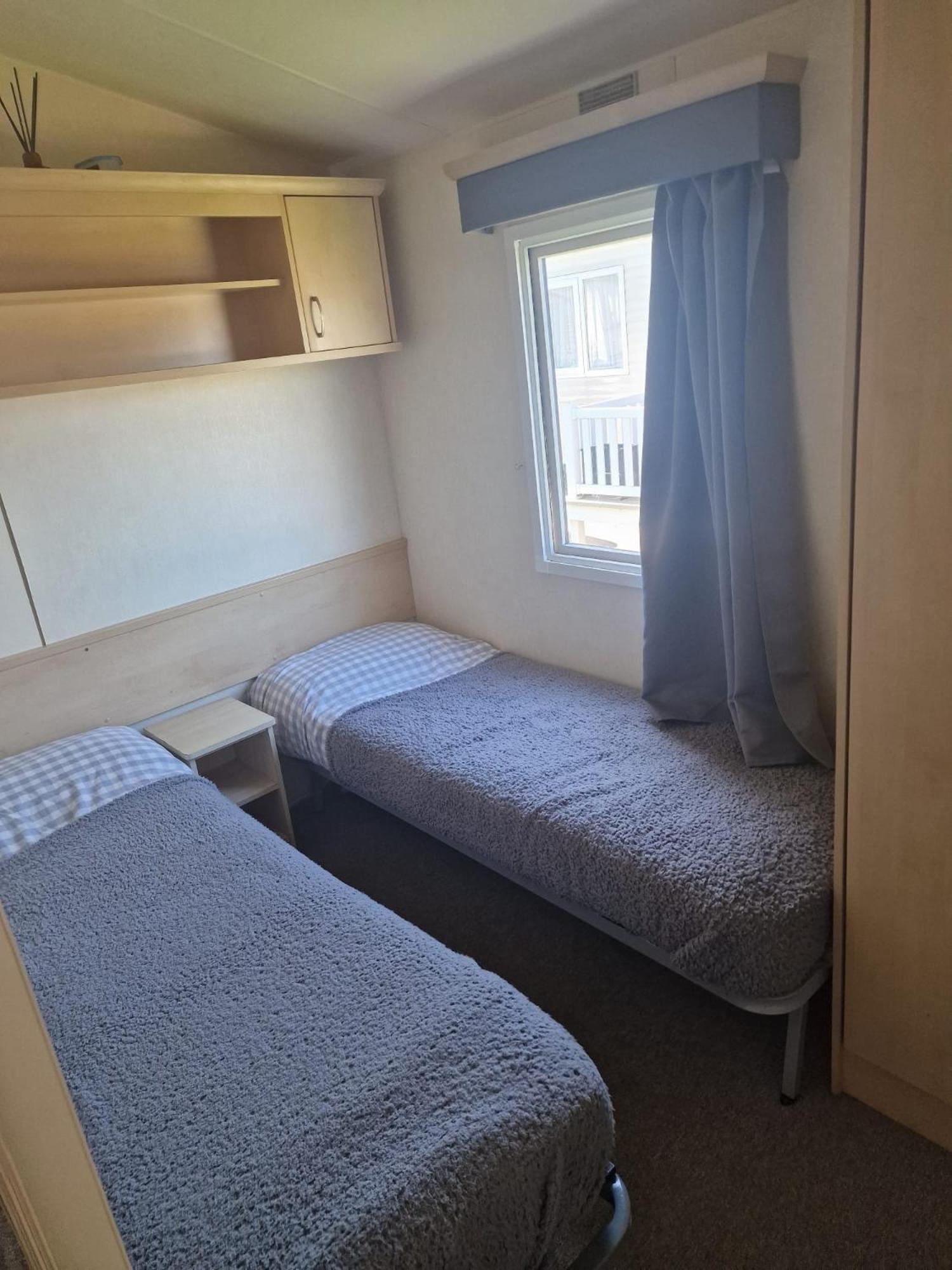 6 Berth Seawick Caravan Park, St Osyth โคล์เชสเตอร์ ภายนอก รูปภาพ